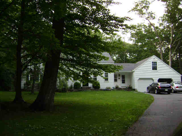 Building photograph for 544 CARMEL HILL RD N
